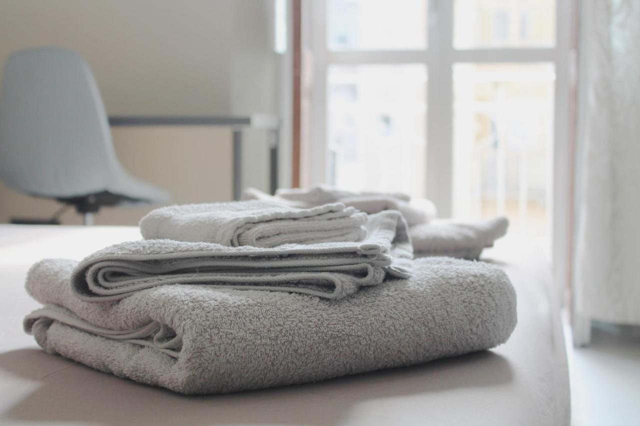 Porta Susa X6 - Freeparking Wi-Fi E Netflix Apartment Turin Luaran gambar