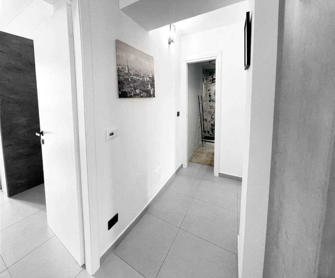 Porta Susa X6 - Freeparking Wi-Fi E Netflix Apartment Turin Luaran gambar